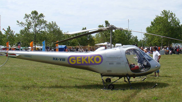 Enstrom F28 helicopter