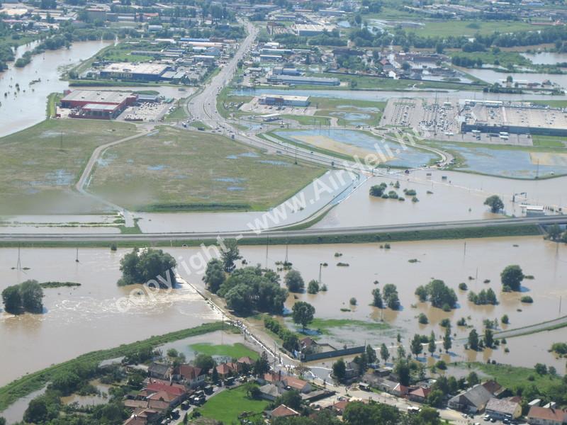 Kárfelmérés, Árvízvédelem, Sajtó: árvíz