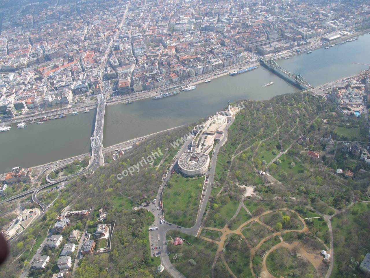 Citadella, Budapest, Helicopter