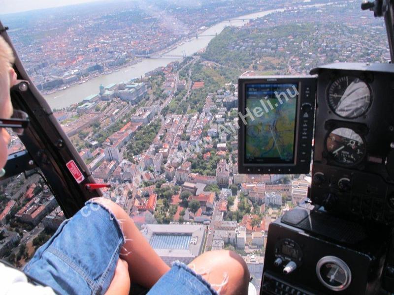 Helikopteres Budapest városnézés, 2012. július: 