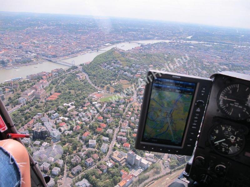 Helikopteres Budapest városnézés, 2012. július: 