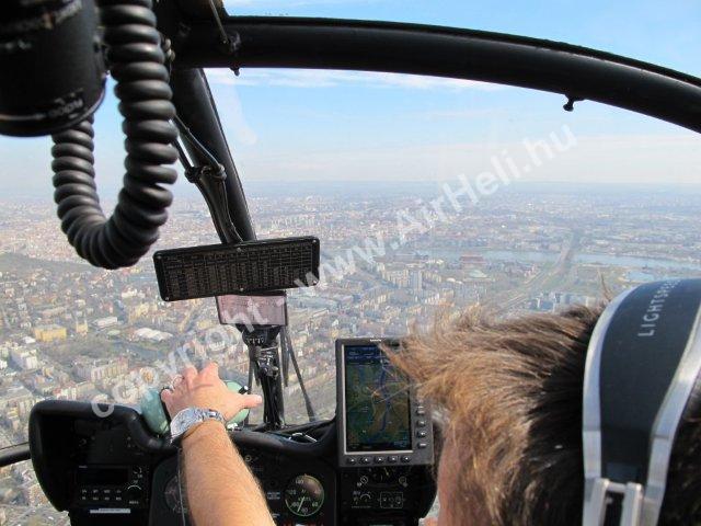 2010.03. Prestige Heliport: Sétarepülés